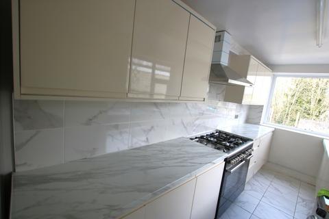 2 bedroom terraced house to rent, Talbot Street, Rishton, Blackburn