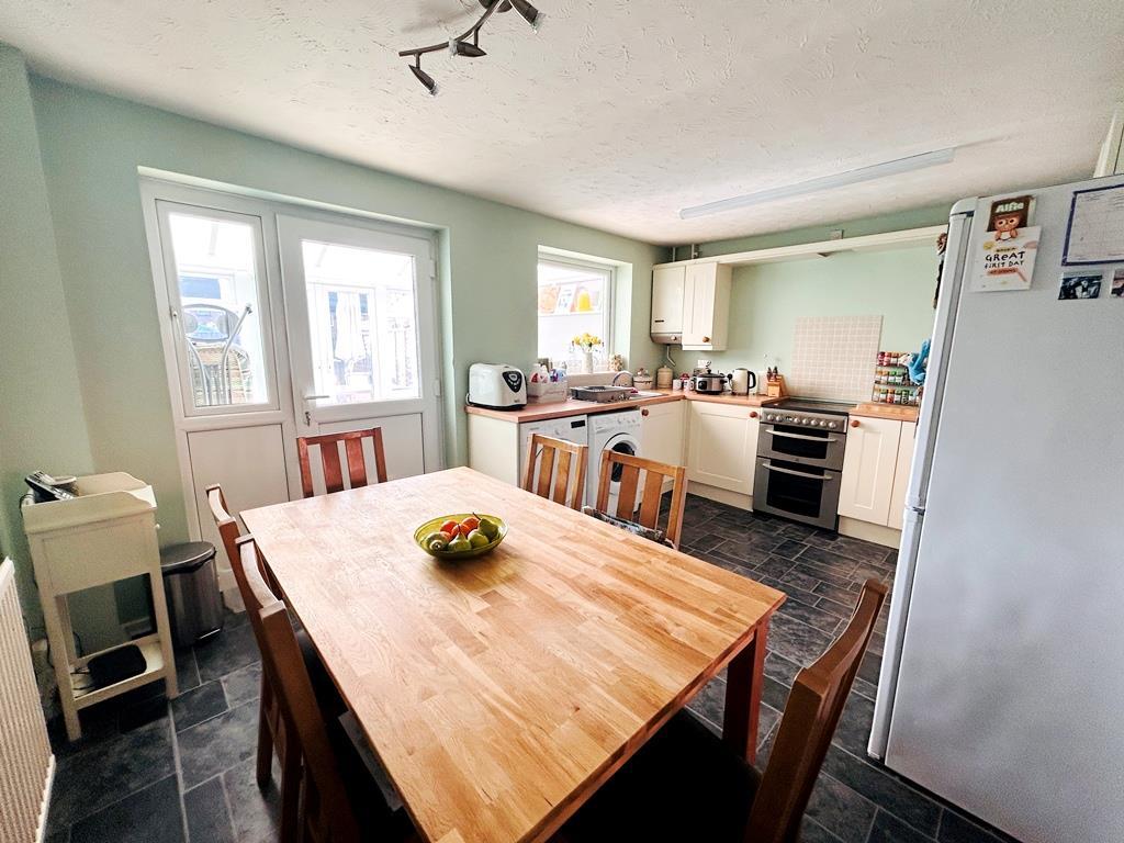 Kitchen Dining.JPEG