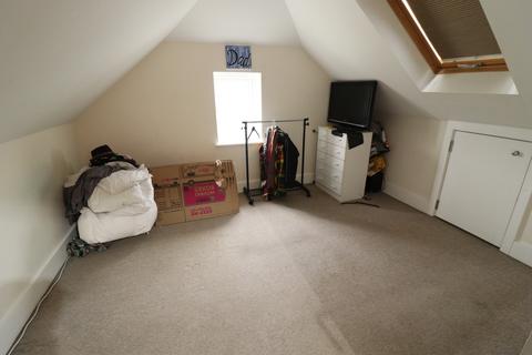1 bedroom maisonette to rent, Wick Drive, Wickford, Essex, SS12