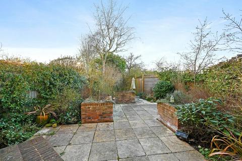 3 bedroom house for sale, Holyoake Walk, Ealing