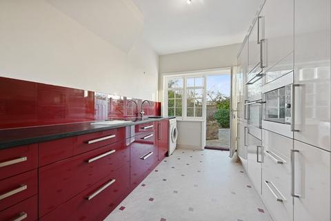 3 bedroom house for sale, Holyoake Walk, Ealing