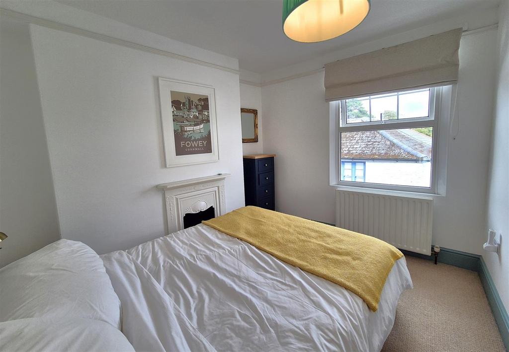 Bedroom 3 (2).jpg