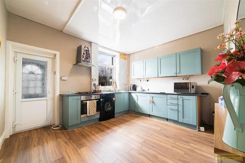 32 Olive Lane, Darwen, BB3 0ET