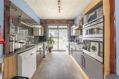 95 Weigall Road, London, SE12 8HG