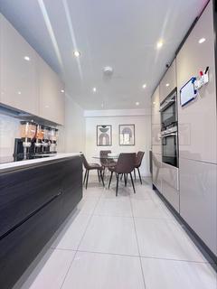 undefined, Rainbow Avenue, London E14