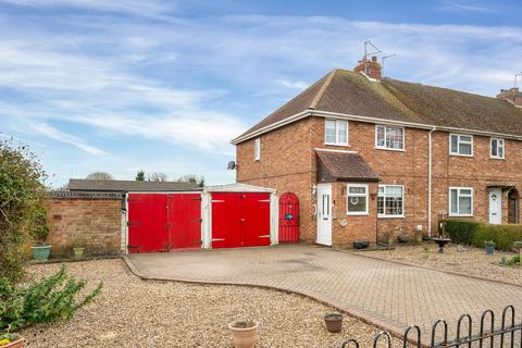 3 bedroom end of terrace house for sale, Cold Overton Road, Oakham