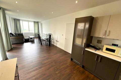 2 bedroom apartment to rent, Lock Side Way, London E16