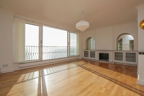 4 bedroom flat for sale, Radnor Cliff, Folkestone, CT20