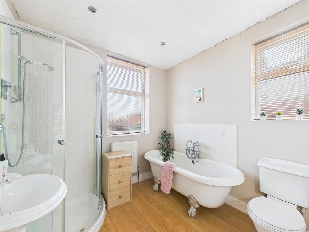Bath.jpg