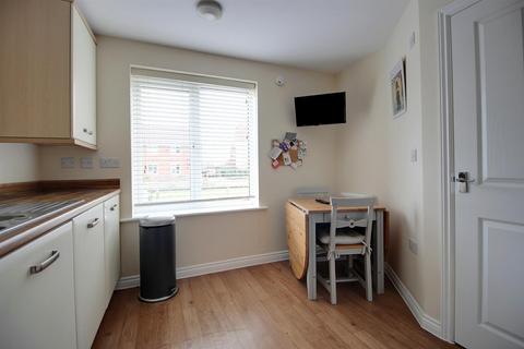 3 bedroom end of terrace house for sale, Aspen Walk, Dereham
