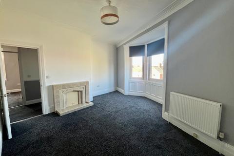 2 bedroom flat to rent, Garrick Street, South Shields, NE33