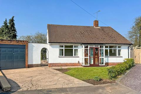 2 bedroom detached bungalow for sale, Coalway Gardens, Wolverhampton, WV3