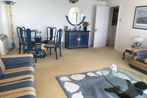 2 bedroom apartment for sale, Radnor Cliff, Folkestone, Kent, CT20