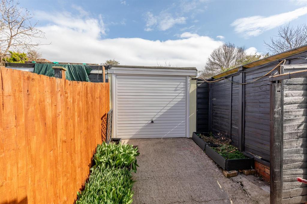 Kendon Drive, Westbury on Trym Garage.jpg