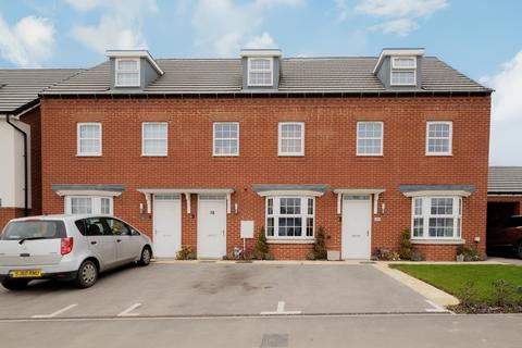 3 bedroom terraced house for sale, Fox Lane, Sturry CT2
