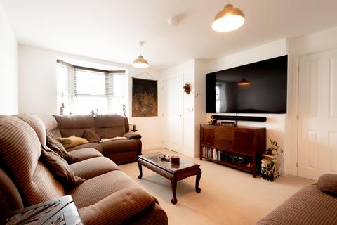 3 bedroom terraced house for sale, Fox Lane, Sturry CT2
