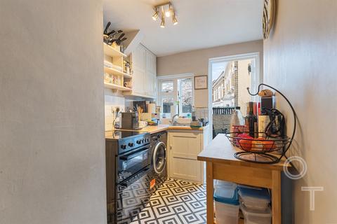 1 bedroom flat for sale, Prince Of Wales Road, Kentish Town, NW5