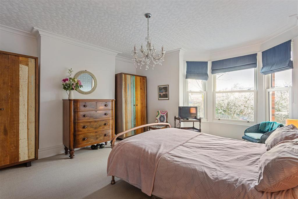 68 Wiggington road 7.jpg