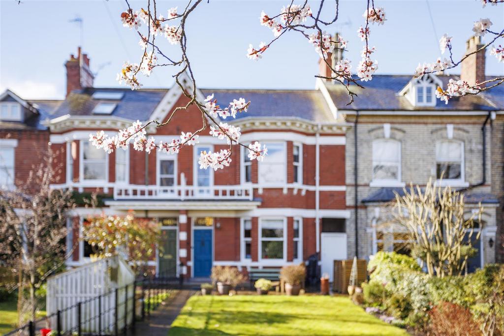 68 Wiggington Road  7.jpg