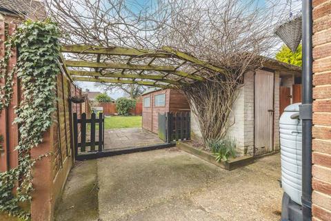 24 Anslow Gardens, Iver, SL0 0BW