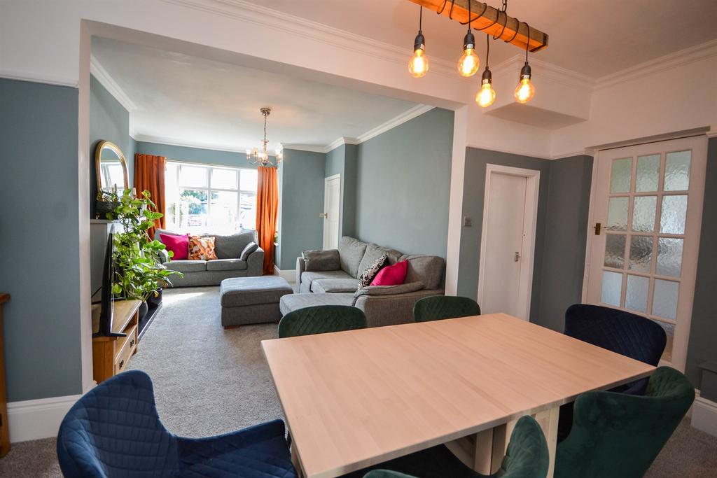 Dining Room/Lounge