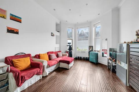 2 bedroom flat for sale, Hammelton Road, Bromley, BR1
