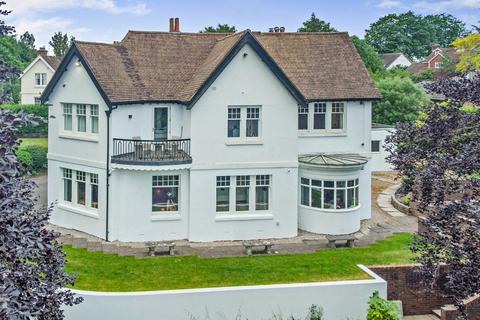 5 bedroom detached house for sale, Cliff Way, Compton Down, Hampshire