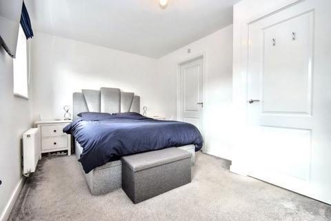 33 Heselden Drive, Wakefield, WF1 4FQ