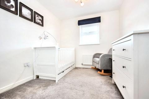 33 Heselden Drive, Wakefield, WF1 4FQ