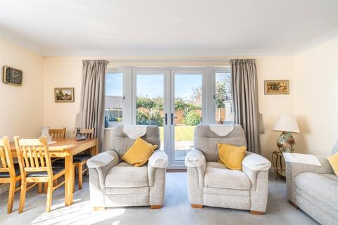 2 bedroom bungalow for sale, Freemans Close, Wimborne, Dorset, BH21