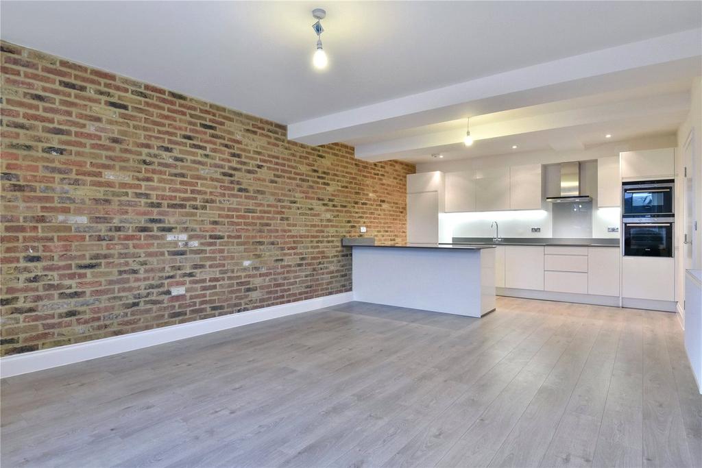Kitchen/Reception