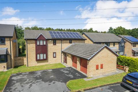 5 bedroom detached house for sale, The Crest, Bradley, Huddersfield