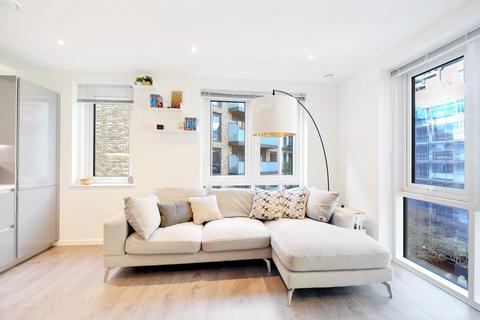 1 bedroom apartment for sale, at Apartment 30 Discovery House, Juniper Drive, London SW18