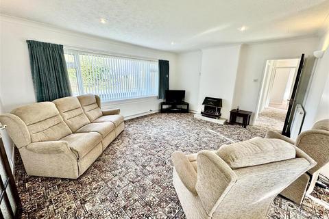 3 bedroom detached bungalow for sale, Lon Ceredigion, Pwllheli