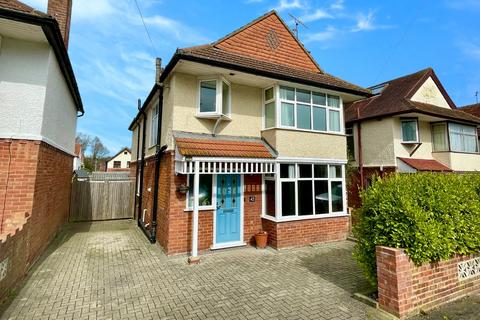 undefined, Fellows Road, FARNBOROUGH GU14