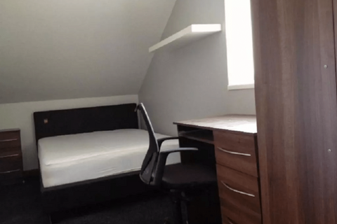 9 bedroom terraced house to rent, Tiverton Road, Birmingham B29