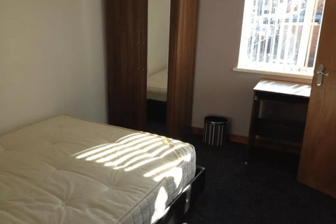 9 bedroom terraced house to rent, Tiverton Road, Birmingham B29