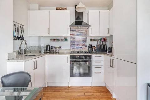 2 bedroom flat for sale, Newlands Park, Sydenham