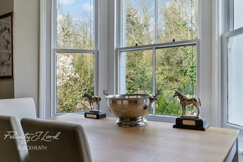 1 bedroom apartment for sale, Elliscombe Road, London