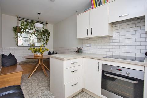4 bedroom semi-detached house for sale, Westbrook Drive, Folkestone, CT20