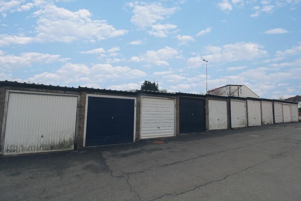 Garage Block