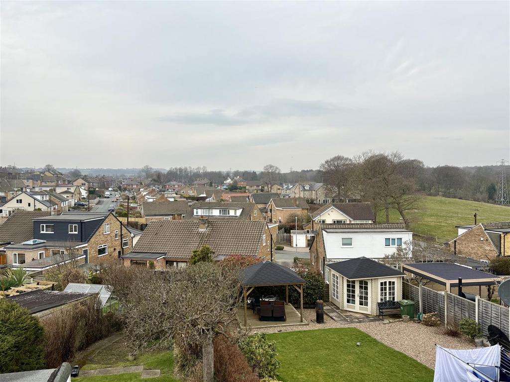 Bramleys Estate Agents - Sefton Avenue - Elland (1