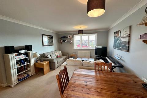 2 bedroom flat for sale, Eagle Way, Peterborough PE7
