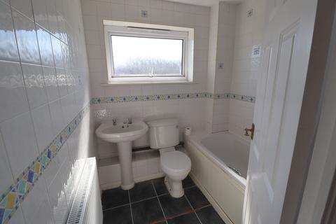20 Barrymore Walk, Rayleigh, SS6 8YF