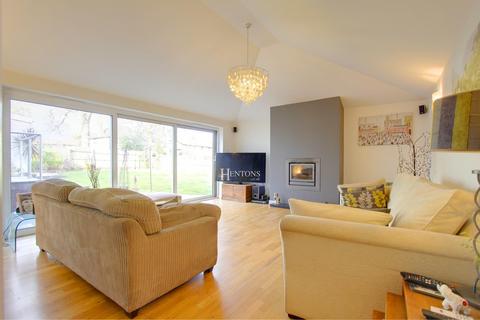 4 bedroom detached house for sale, Holly Grove, Lisvane, Cardiff