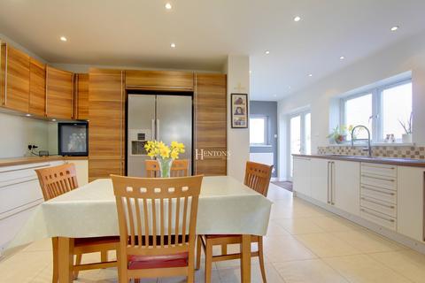 4 bedroom detached house for sale, Holly Grove, Lisvane, Cardiff