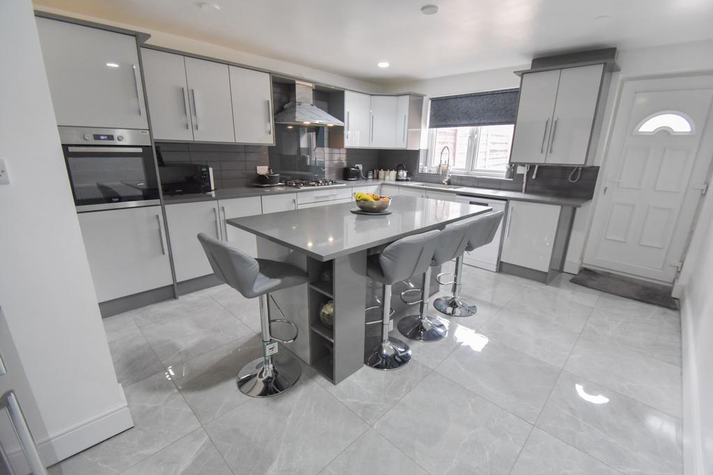 Dining Kitchen