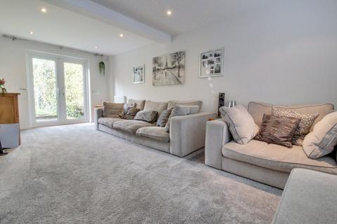 3 Broadfields, High Wych, Sawbridgeworth, CM21 0HU