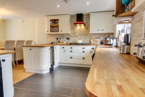 3 Broadfields, High Wych, Sawbridgeworth, CM21 0HU