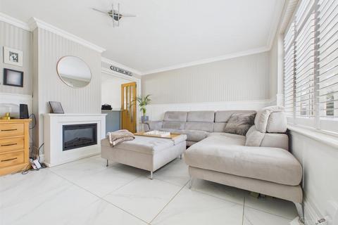 48 Darwin Road, Stevenage, SG2 0DB